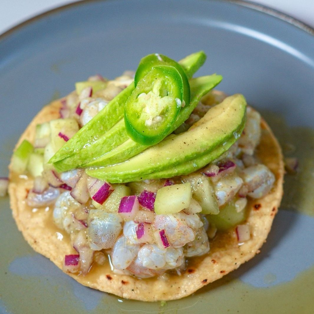 Tostada de Aguachile Verde