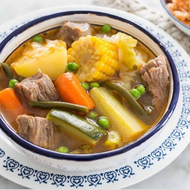 Caldo de Res