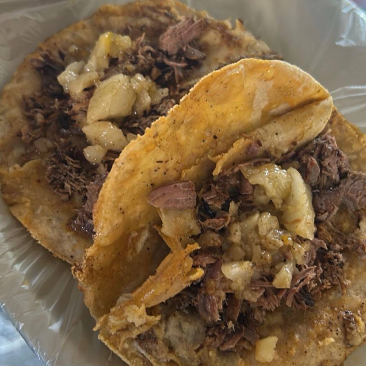 TACO DE BARBACOA CON TUÉTANO