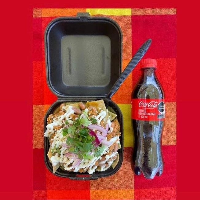 Combo Chilaquiles Rojos
