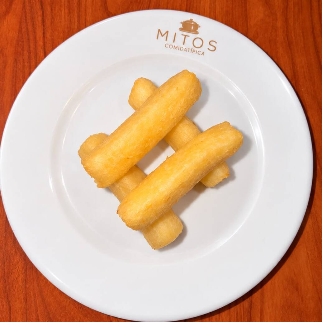 Porción de Croquetas de Yucas X4