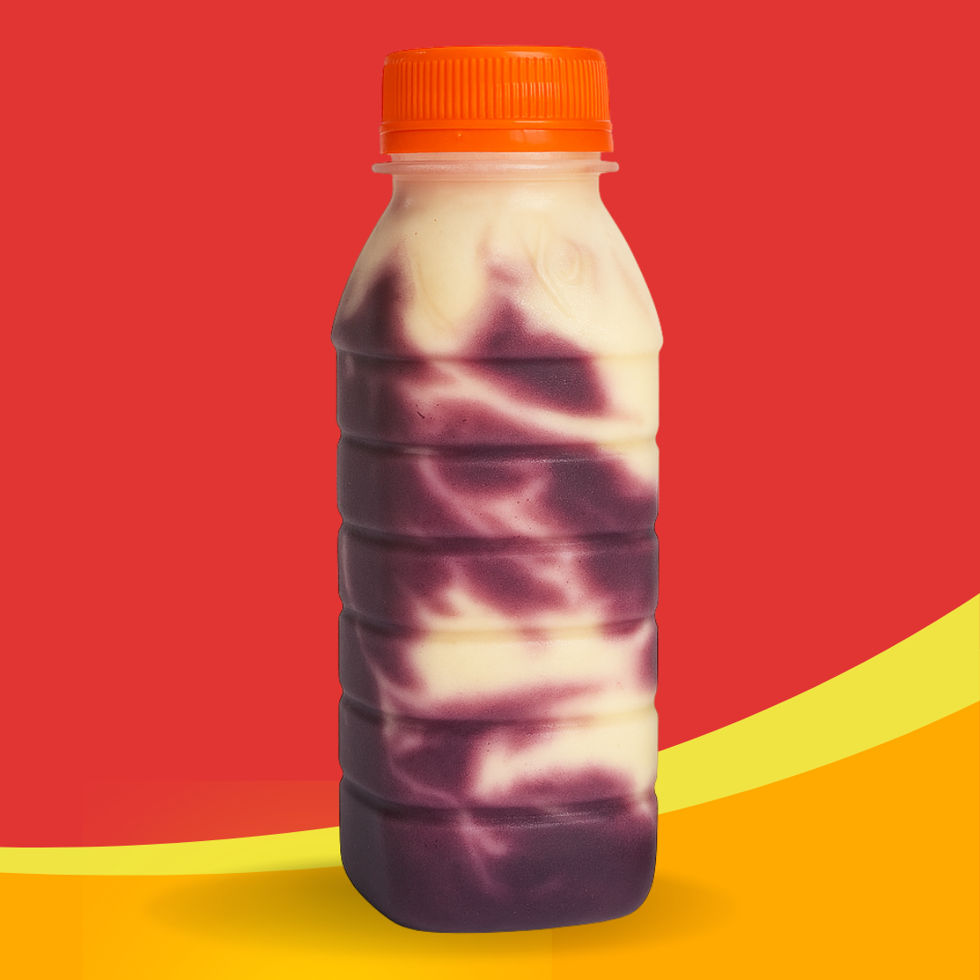 Garrafinha de açai cremoso, não é ralo... textura deliciosa e consistente. 300ml