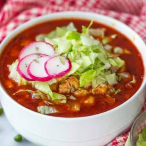 Pozole Rojo de Maciza.