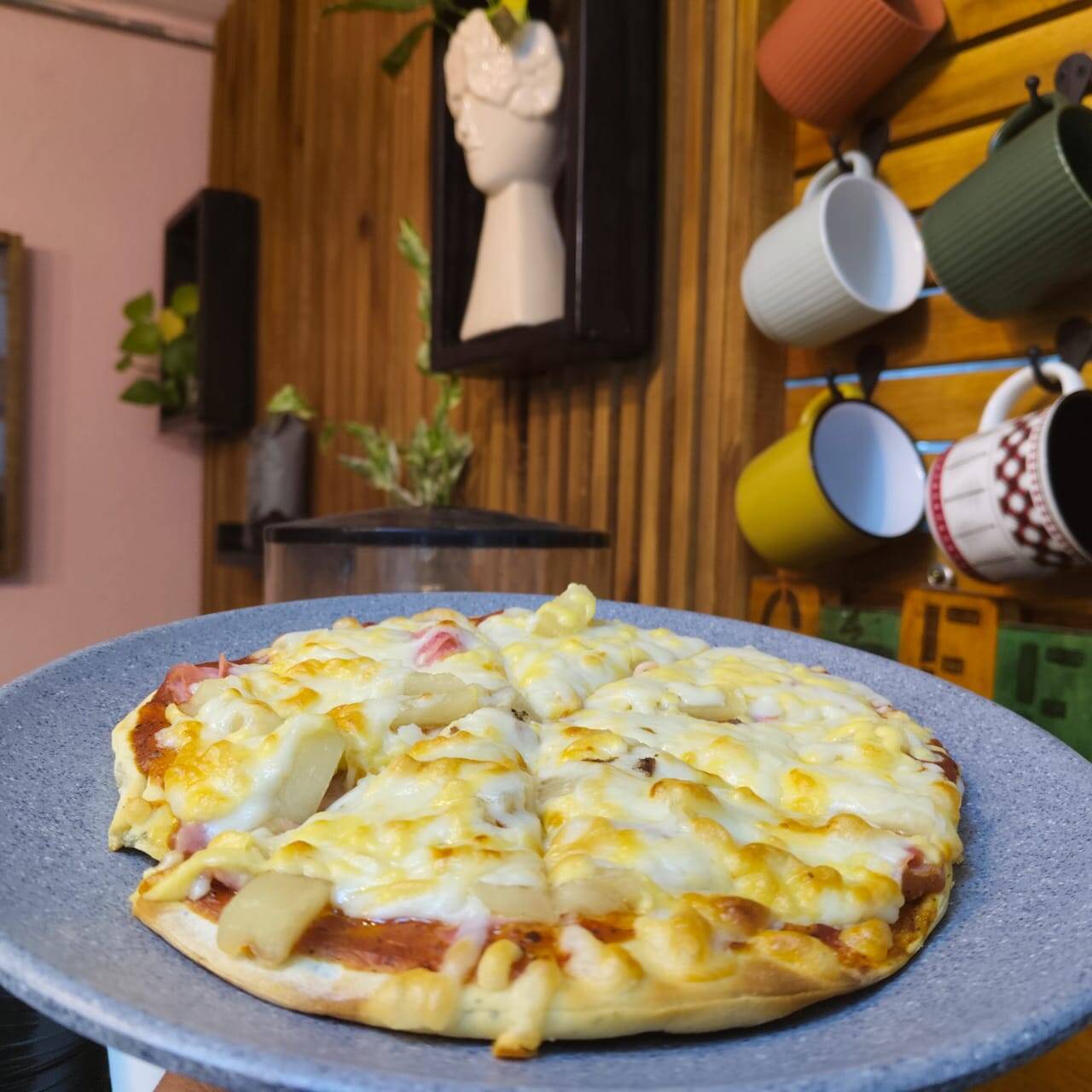 pizza hawaiana