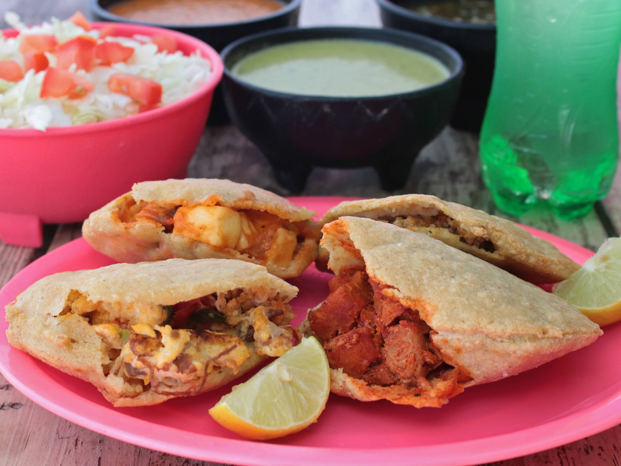 Combo-4 Gorditas + Refresco