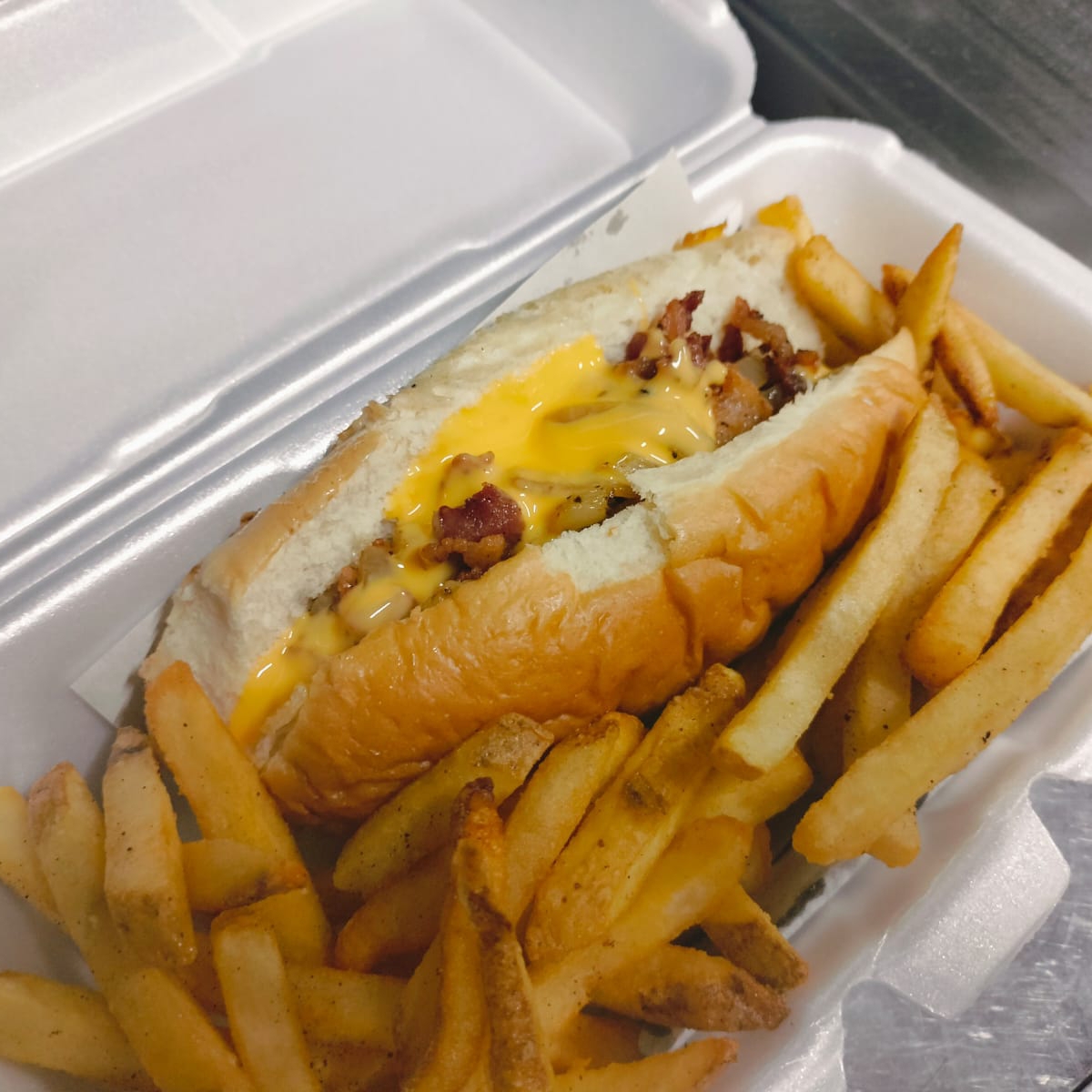 HOT DOG CLASICO CON PAPAS