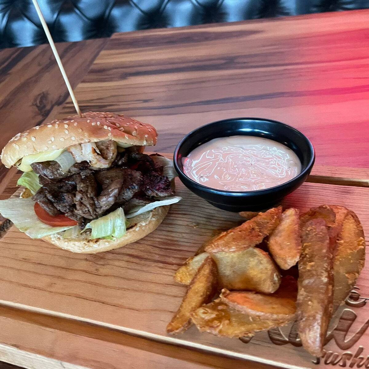 MAR Y TIERRA BURGER