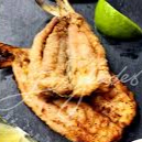 Pequena no tamanho, mas grande nos benefícios nutricionais. A sardinha espalmada possui carne mais escura e sabor inconfundível. Sardinha espalmada