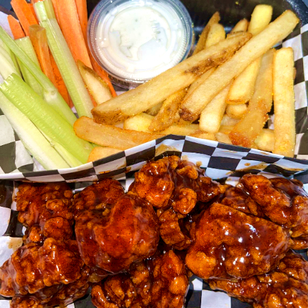 ORDEN DE BONELESS CON PAPAS