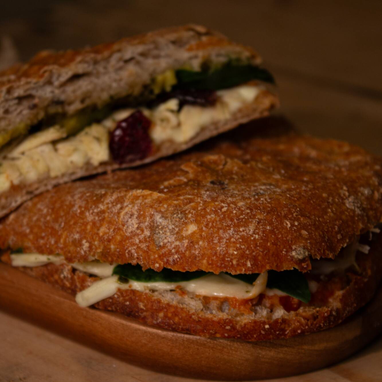 Ciabatta Quesillo Pollo Arándanos