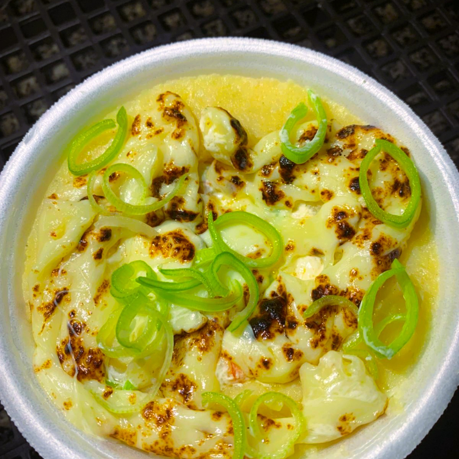 Sabor e cremosidade que só o Dona Panela Bistrô tem! Batata Recheada de Camarão com Cream Cheese e Alho-Poró — Nesta promoção a segunda vem com 50% Off!