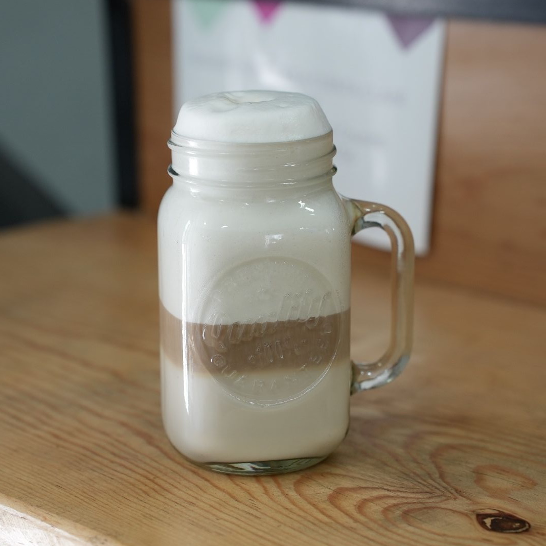 Vainilla Latte 16 Oz