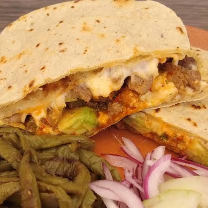 Gringa de Bistec