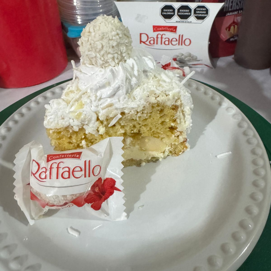 Rebanada de pastel Raffaello