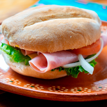 Torta de Jamón con Queso de Hebra