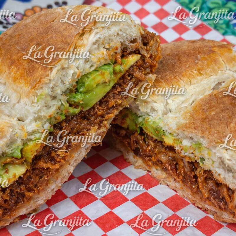 Torta Planchada de Pierna Adobada Horneada
