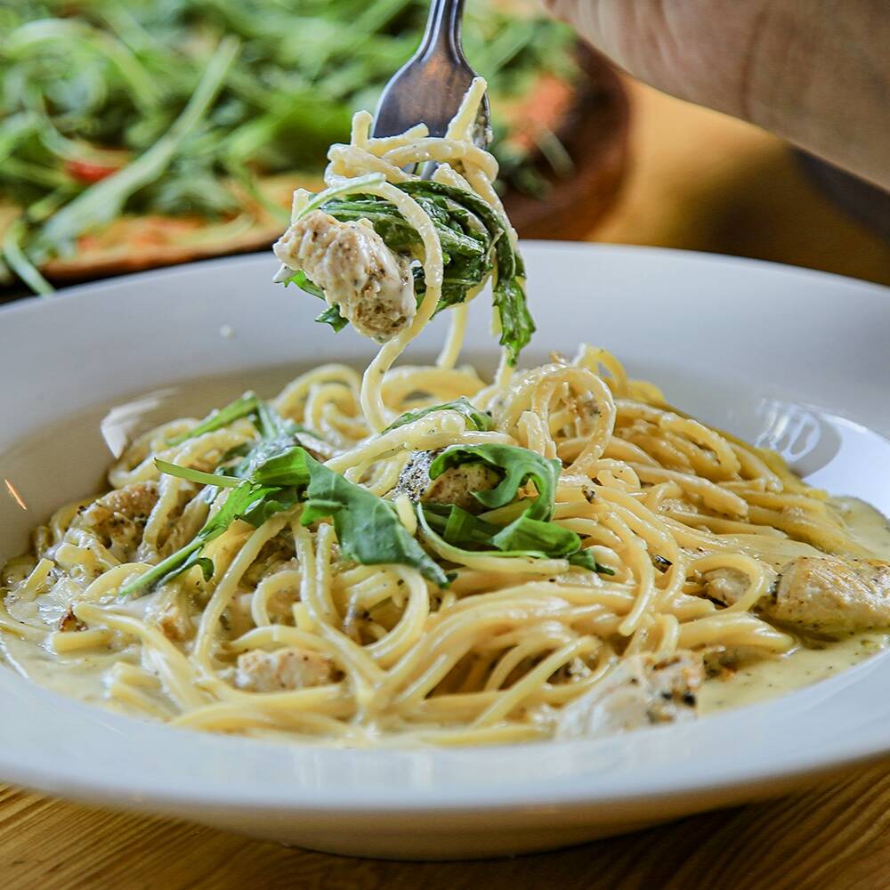 Fettuccine Alfredo