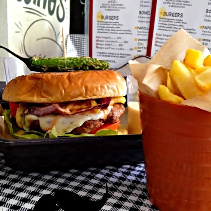 Qué Burger Doble
