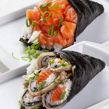 1 Temaki Philadelphia 1 Temaki Hot Philadelphia