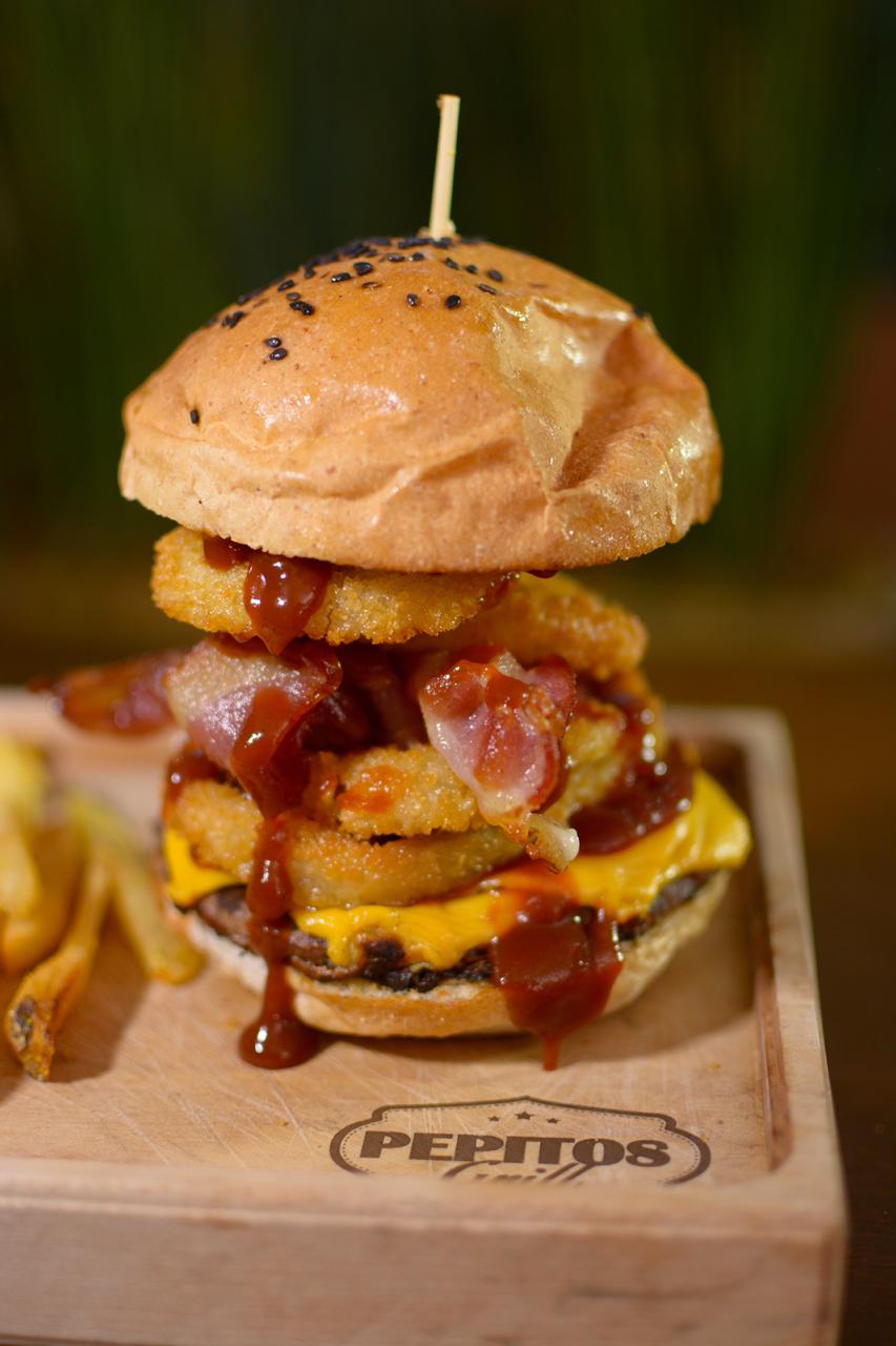 Aros BBQ Burger