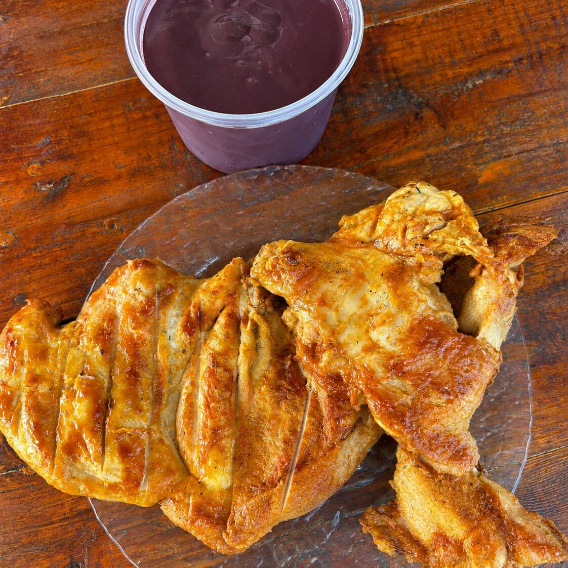 Banda de frango assada na brasa + 1 Litro de açaí.