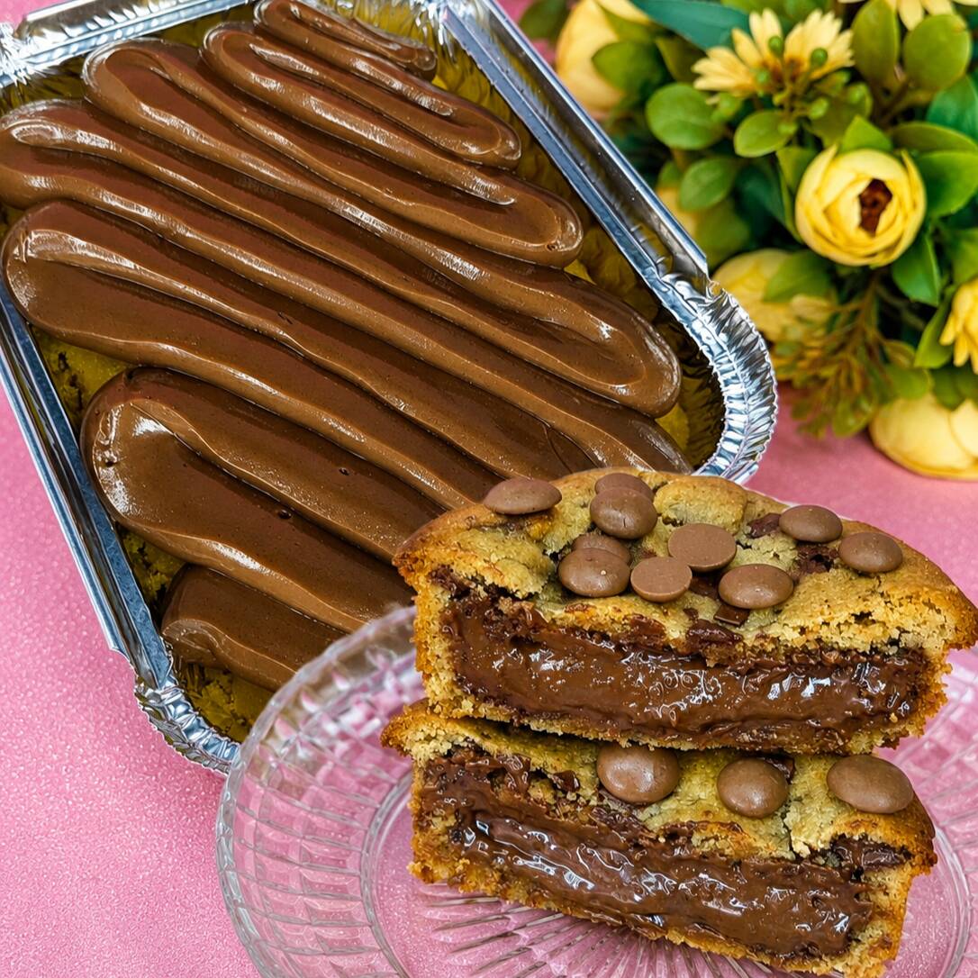 O combo que abraça a alma!
Nosso maravilhoso bolo de cenoura com a irresistível torta cookie recheada de Ovomaltine. Uma combinação perfeita para adoçar o seu Dia!
Bolo 130gr
Torta cookie 130gr
tags_______
Entrega rápida , desconto , promoção , 0,99 , 0800 , off , cupom , barato , melhor preço , oferta , frete grátis , descontão , preço baixo , Doces , bolos , brigadeiro , docinhos , kit festa , aniversario , bolo de pote , chocolate , morango , sobremesa natalina , Nutella , copo da felicidade , brownie , confeitaria , doceria , gourmet , bombom , piscina , ganache , caseiro , vovó , bento cake , vulcão , red velvet , trufas , banoffe , pudim , doce de leite , pão de mel , Oreo , Kit Kat , ferrero Rocher , cheese cake , tartelete , Ninho , cupcake , afogadinho , bolo , Ninho , brigadeirão , mini , cascão , gourmet , cone , dois amores