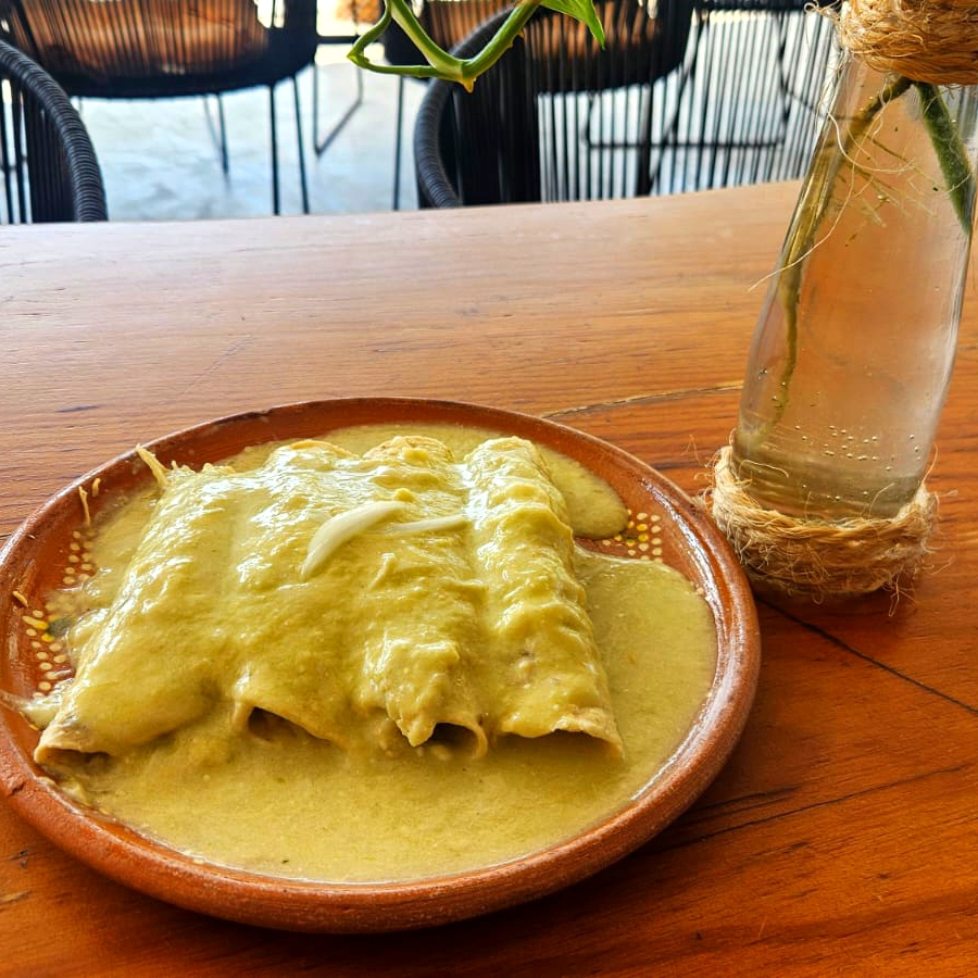 Enchiladas Suizas