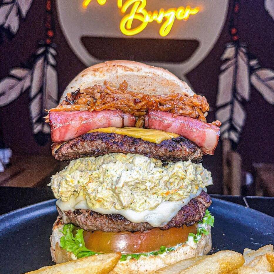 Hamburguesa COMANCHE + PAPA ALA FRANCESA