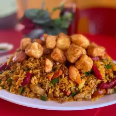 Arroz con Cerdo y Pollo Familiar