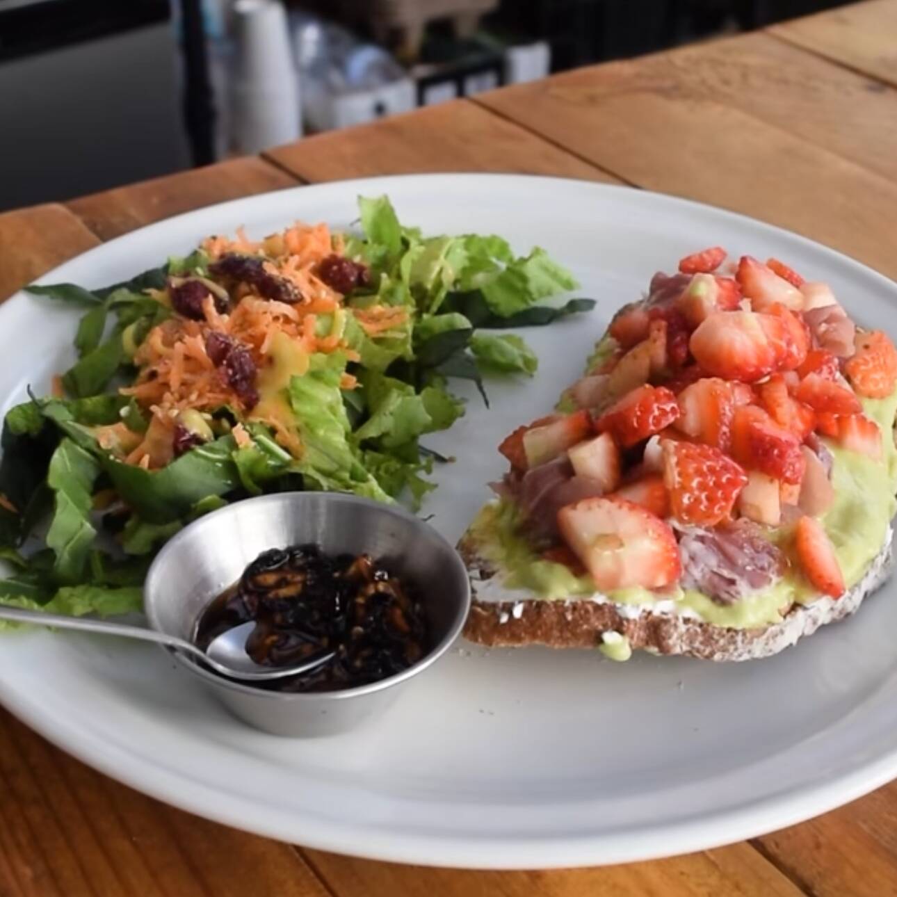 Toast Sweet Serrano