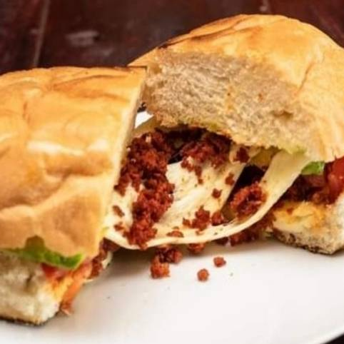 Lonche Especial de Chorizo