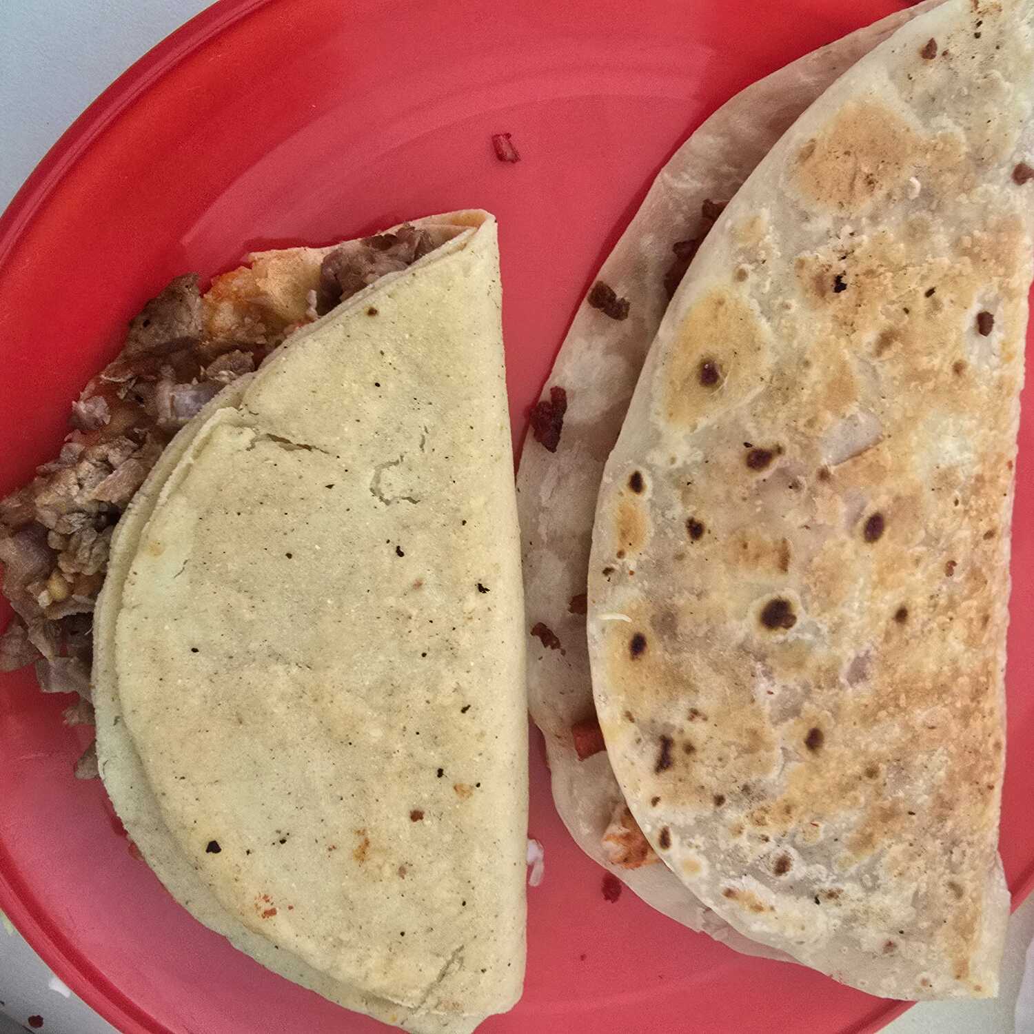 1 Quesadilla Asada + 1 Taco Asada + Agua Jamaica