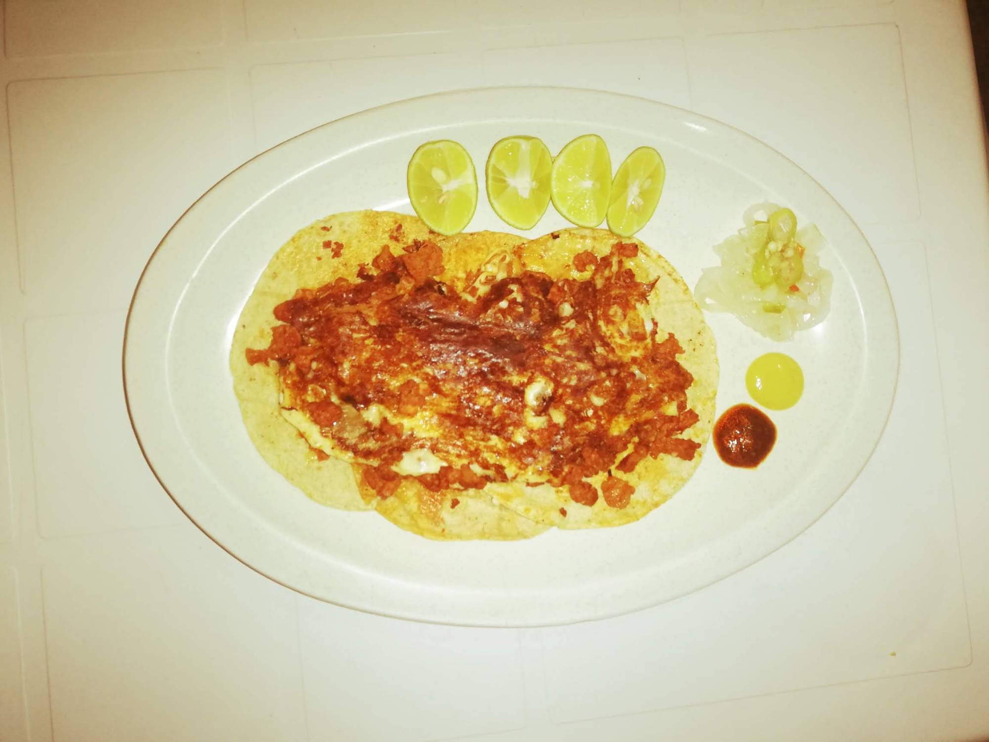 Taco longaniza con queso