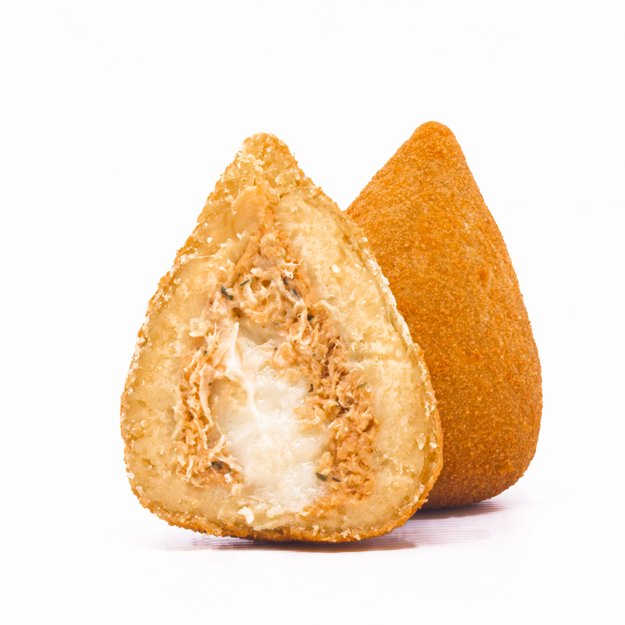 170 gramas | Apresentamos a irresistível Coxinha de Frango com Catupiry, o salgadinho que conquista todos os paladares. Com uma massa crocante por fora e um recheio cremoso e saboroso por dentro, ela é a escolha perfeita para os amantes de petiscos de qualidade. Nossa receita exclusiva combina pedaços suculentos de frango desfiado com o autêntico e delicioso Catupiry, criando uma explosão de sabores em cada mordida. Cada coxinha é cuidadosamente moldada à mão, garantindo a consistência perfeita e um aspecto visualmente apetitoso.