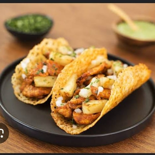 Tacostra con Carne al Pastor