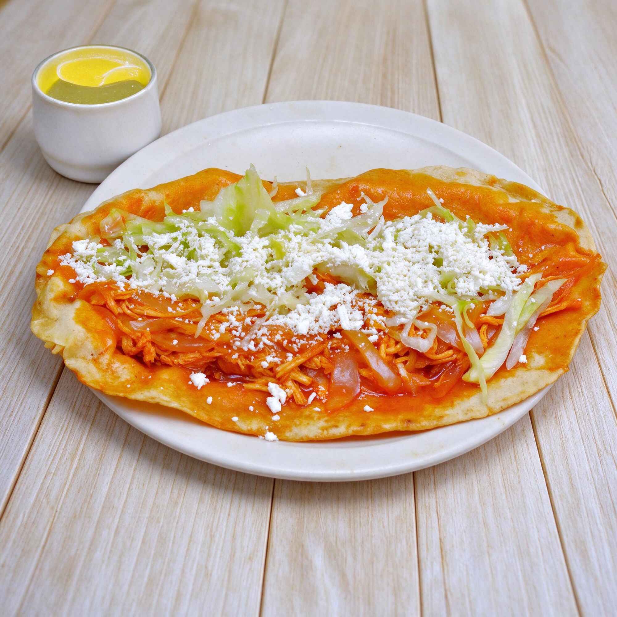 Quesadilla de Chicharrón con Queso