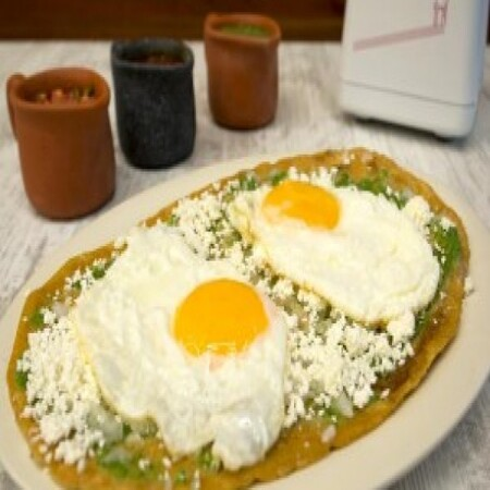 Huarache con Huevo