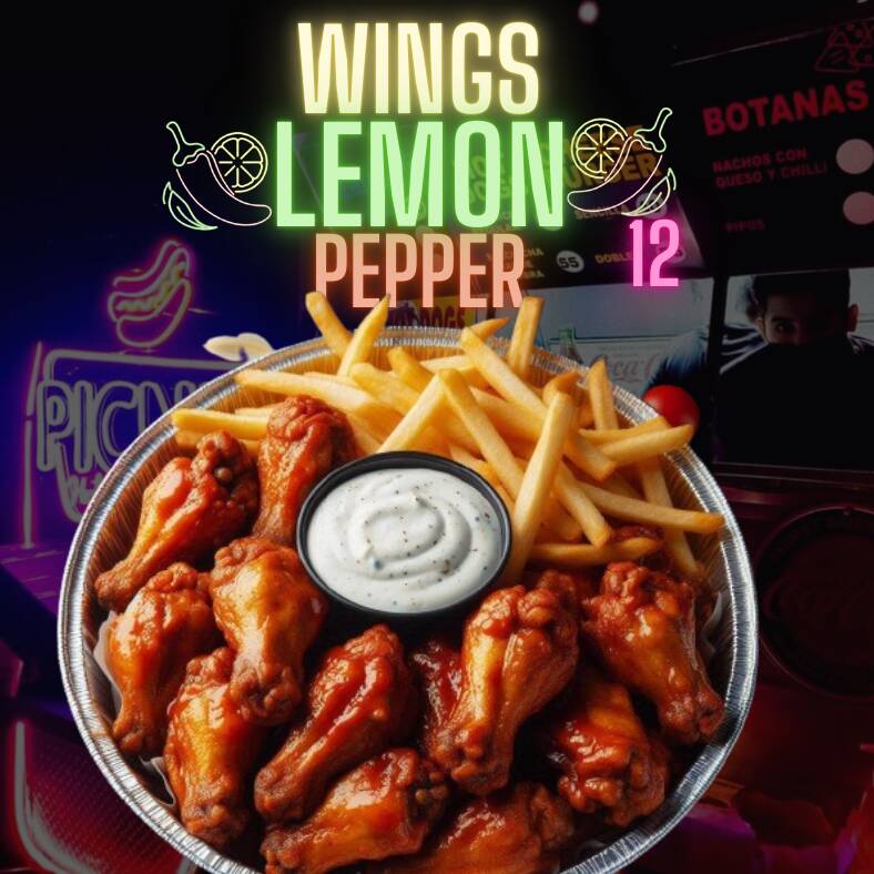 12 Lemon Pepper ings con papas fritas