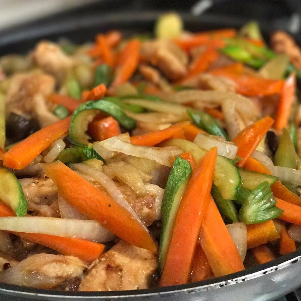 Pollo con Verduras