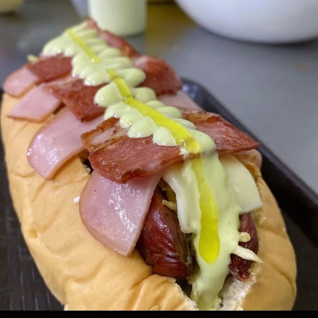 🌭Tres Perros  De Sabores Callejeros Combinados🌭