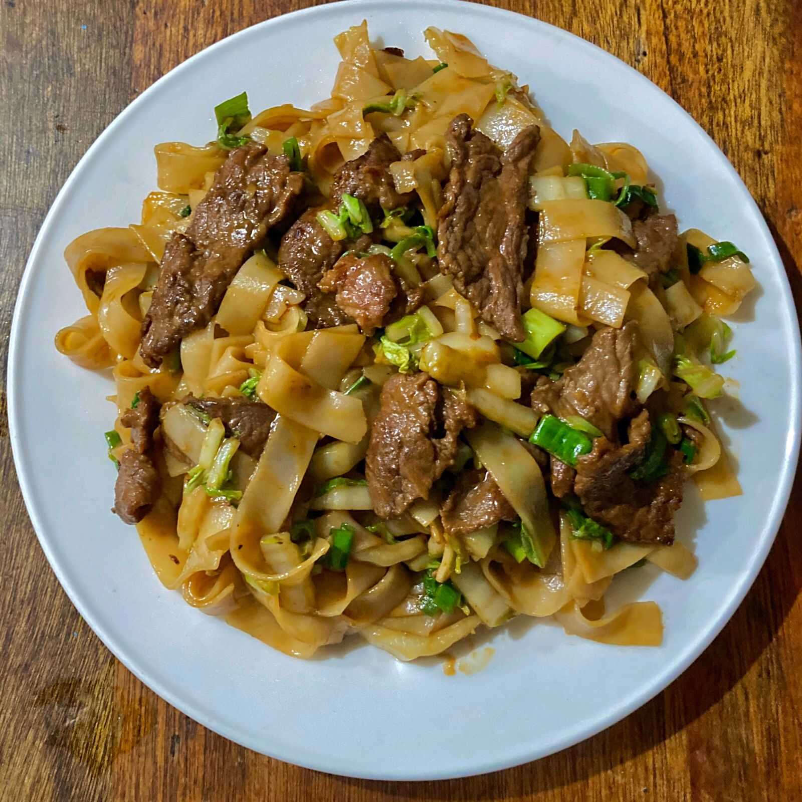 Sa Ho Fan Frito con Carne de Res