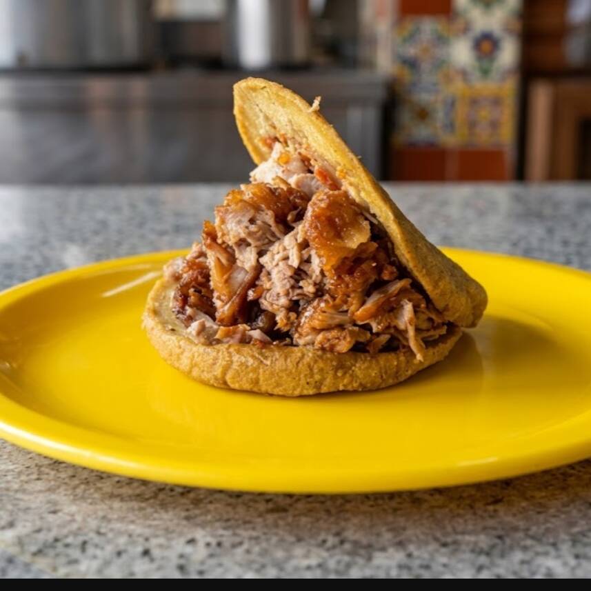 Gorditas Chicharrón