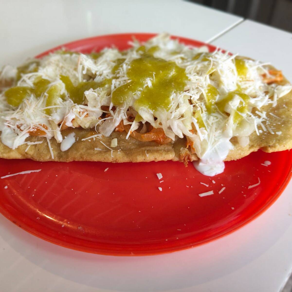 Huarache Relleno de Queso Oaxaca (papas c/n choriz