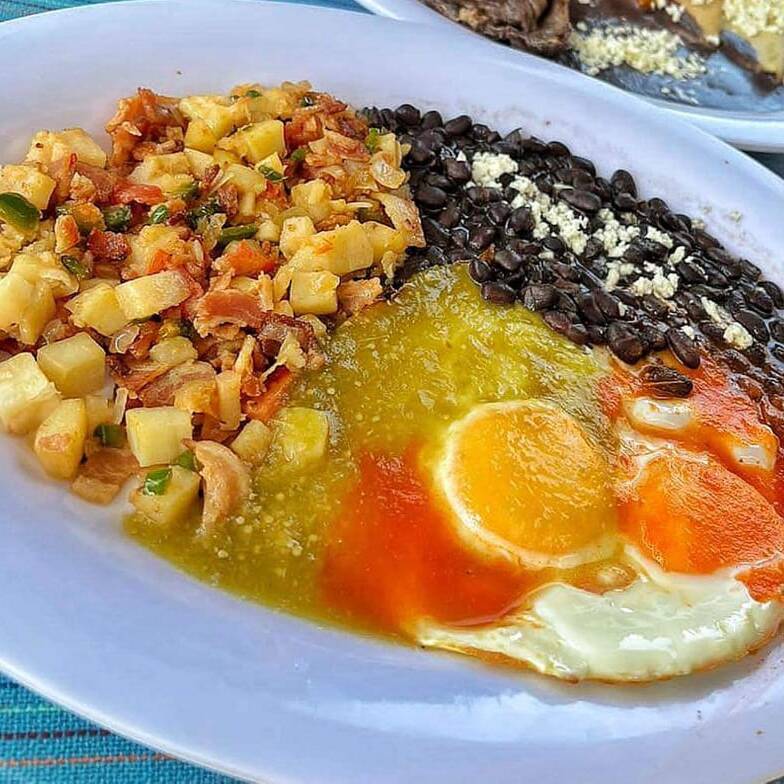 Huevos Chiqueados