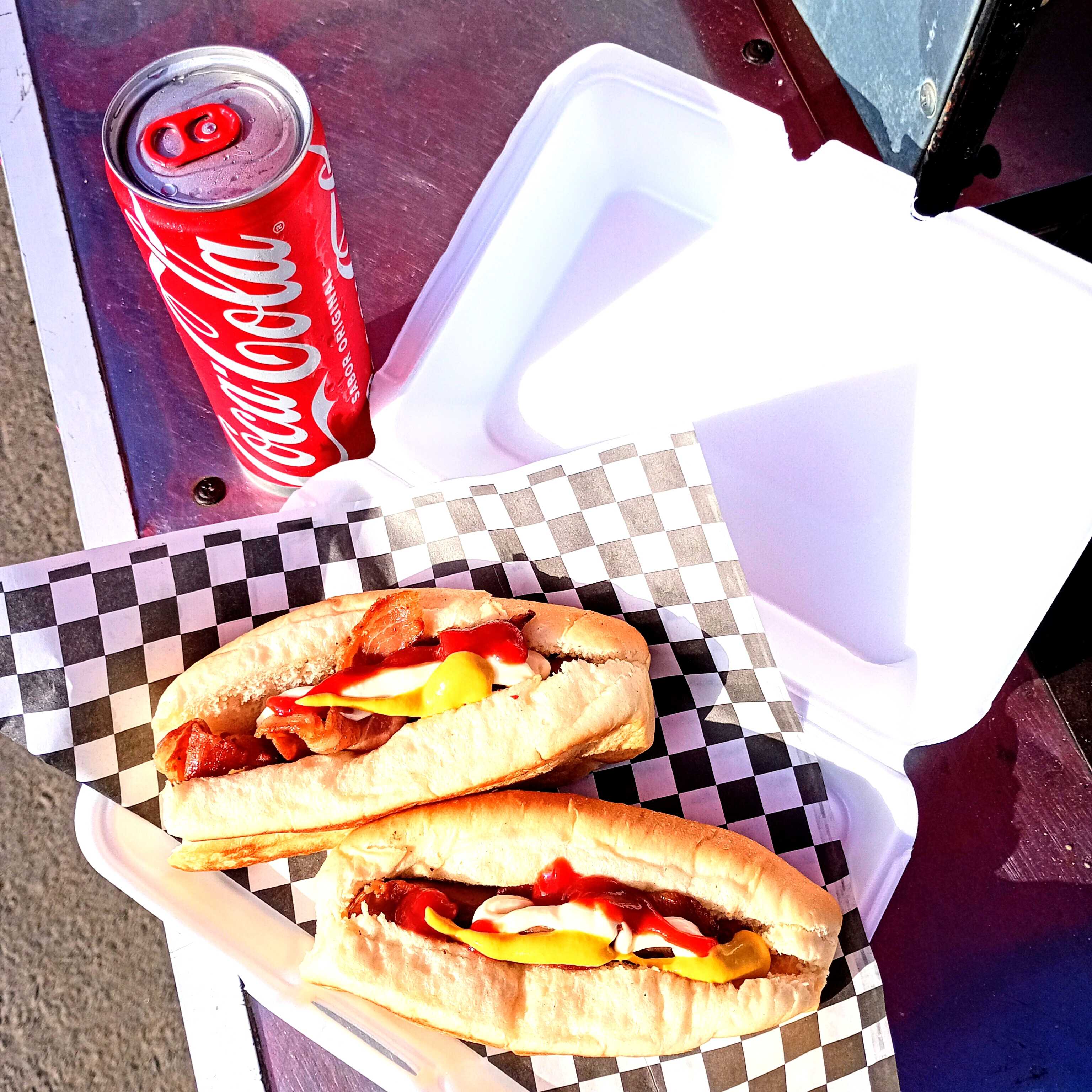 Combo Hot Dog. 2 Hot Dogs y Soda