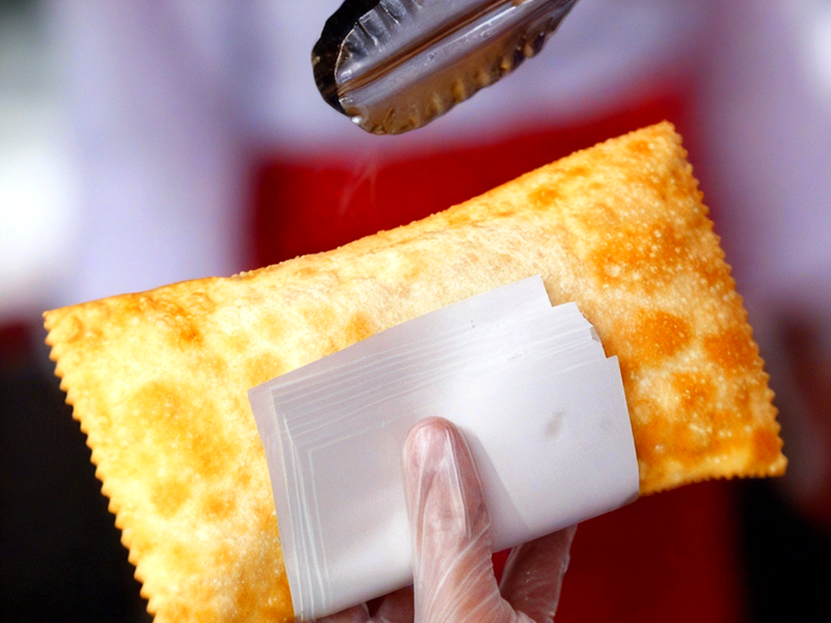 Pastelaria Mega - Pastel