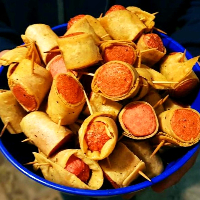 Salchitacos