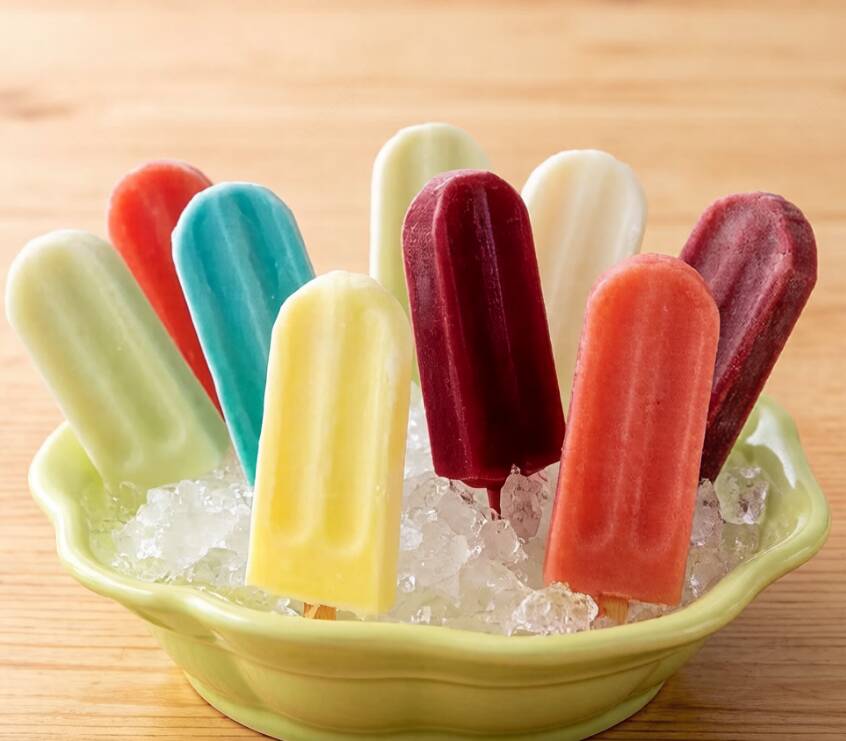 Kit com 10 picolés. Escolher até 5 sabores.