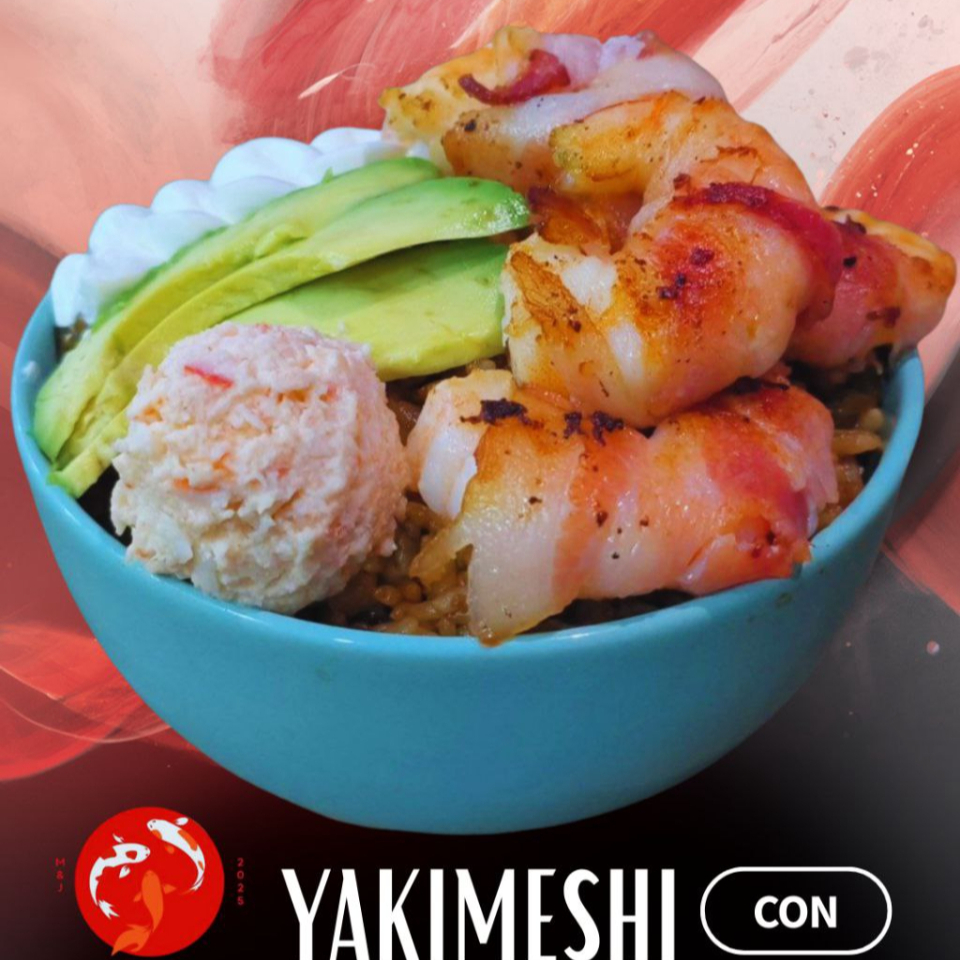Yakimeshi de Camarónes a la Momia