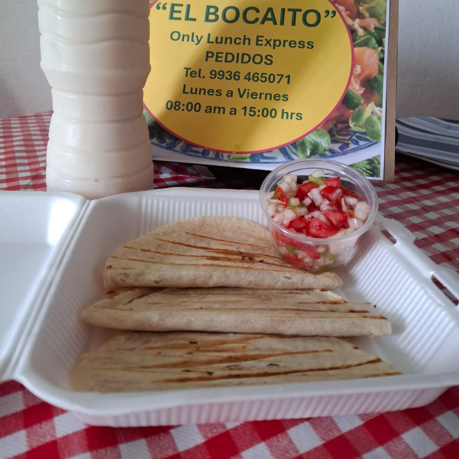 QUESADILLAS CON JAMÓN Y QUESO OAXACA (ORDEN DE 3)